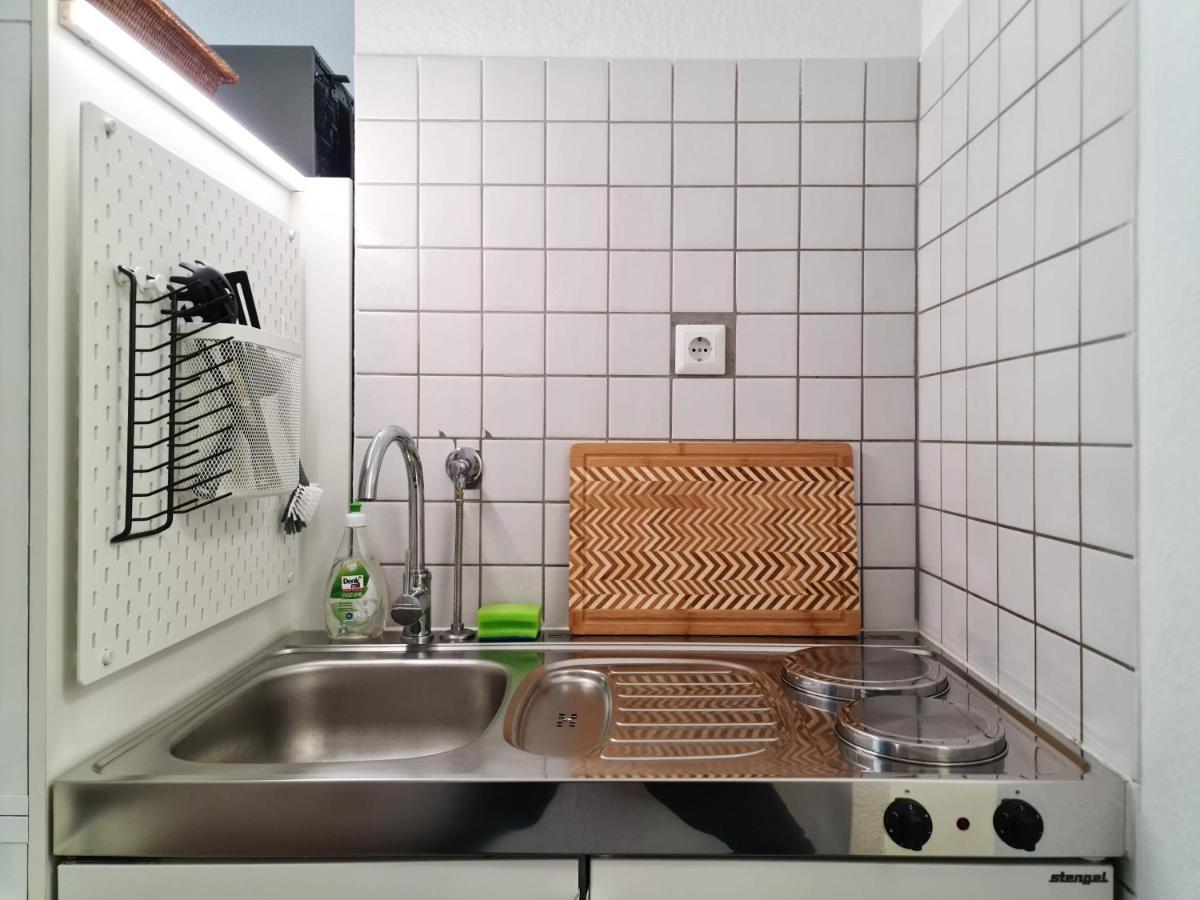 Schoene Ferienwohnung Im Zentrum Mit Self Check-In Und Free Wifi Эссен Экстерьер фото